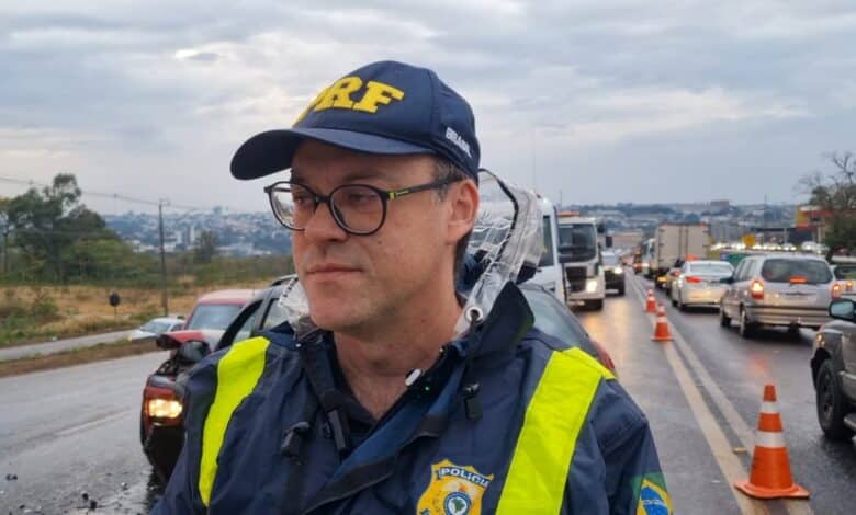 "Infelizmente tivemos um acidente grave aqui na BR-277", afirma PRF