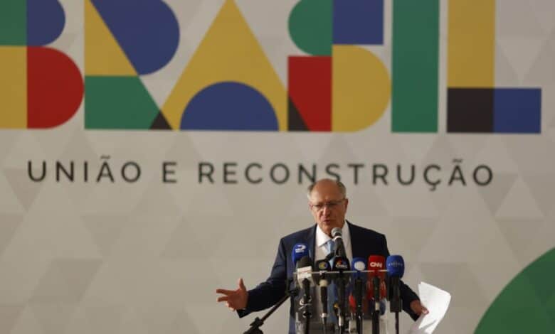 Taxa de Trump: Alckmin e Tarcísio marcam reuniões com empresários no mesmo horário