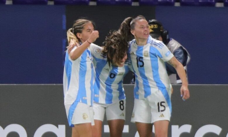 En busca del pase a las semifinales de la Copa América femenina, Argentina iguala frente a Perú