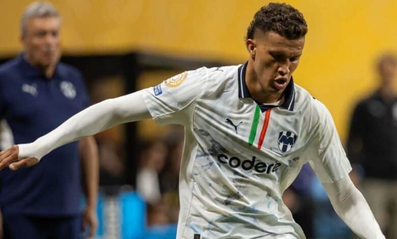 El Betis prepara una ofensiva por Nelson Deossa
