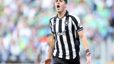 Botafogo anuncia venda do zagueiro Jair para o Nottingham Forest, da Inglaterra