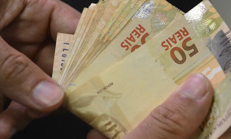Caixa paga Bolsa Família a beneficiários com NIS de final 3