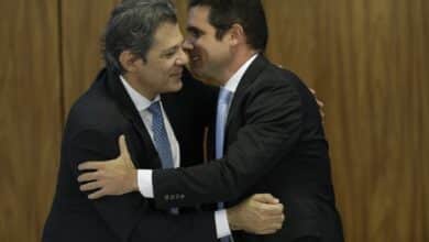 Câmara aprova projeto que tira precatórios do teto do arcabouço fiscal