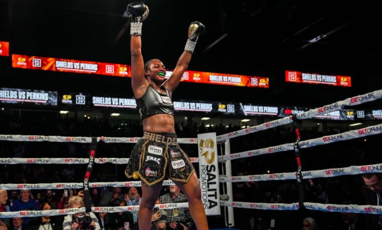 Claressa Shields defends undisputed crown vs. Lani Daniels