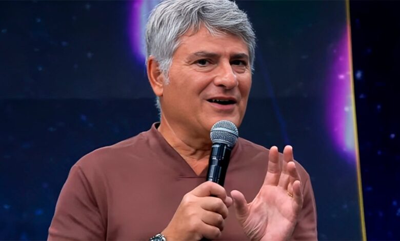 Cléber Machado em foto