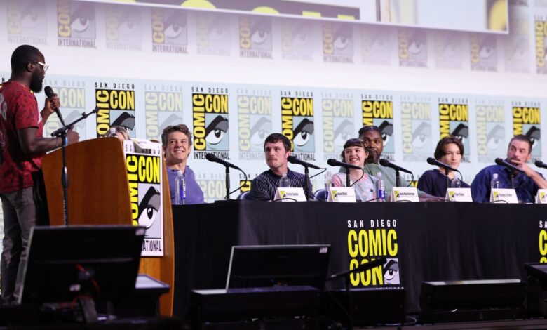 Five Nights at Freddy's Comic-Con Panel Teases Big Scares But Not Reveals