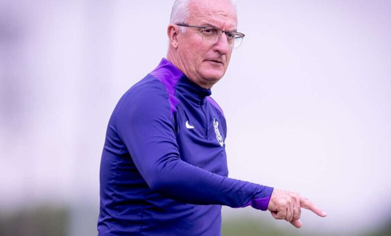 A declaração de Dorival sobre o posicionamento de Breno Bidon, do Corinthians