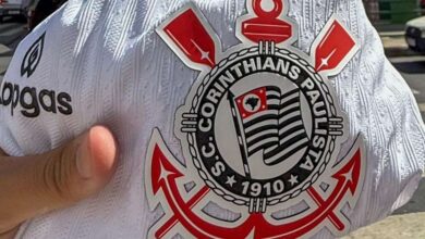 Gestão do Corinthians enfrenta salários atrasados, ações judiciais e denúncias de atletas