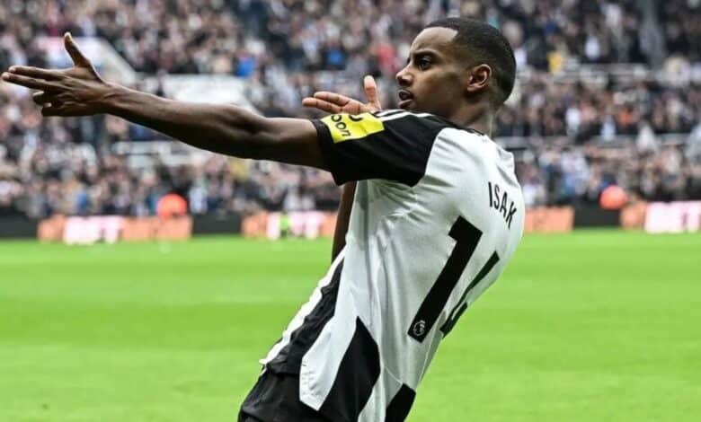 Isak estará em Celtic x Newcastle (Foto: Serena Taylor, Newcastle United)