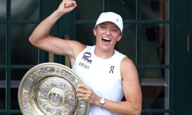 Wimbledon 2025 / simple dames : De la crise à la démonstration, Iga Swiatek sacrée à Londres pour la première fois : "C'est un peu surréaliste"
