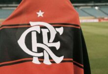 Ele vai jogar na Espanha e deu adeus ao Flamengo através das redes sociais