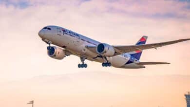 Até 23h59 ✈️ Latam tem até 30% de desconto em passagens aéreas