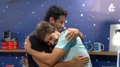 Lucas Silva 'invade' entrevista de ídolo do Cruzeiro na Toca II: 'Meu irmão'