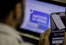 Receita paga nesta quinta terceiro lote de restituição do IR de 2025