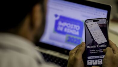 Receita paga nesta quinta terceiro lote de restituição do IR de 2025