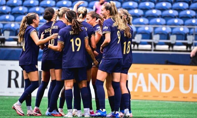 Reign FC Wins 2-1 Over Urawa Red Diamonds — Seattle Reign FC