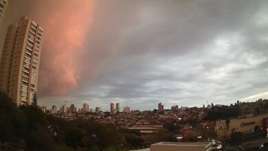 São Carlos registra chuva e ventos fortes na manhã desta segunda-feira (28)