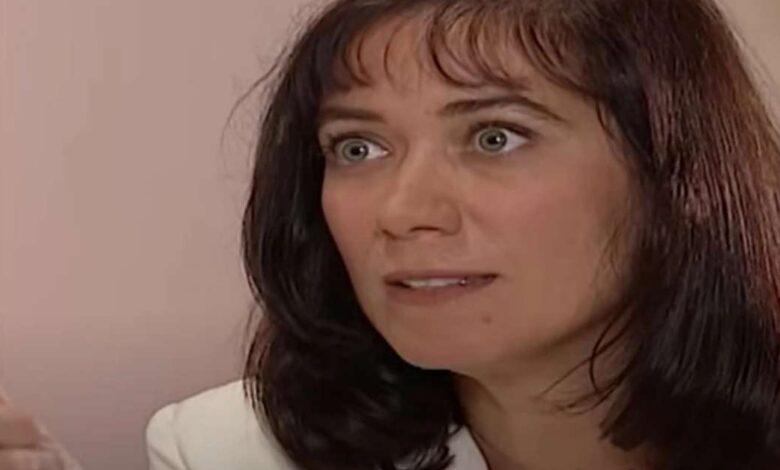 Sheila perde a linha ao saber de noite de amor do ex
