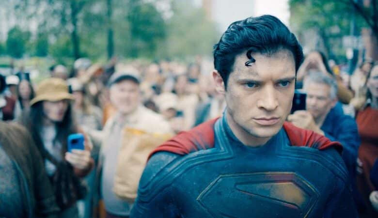 ‘Superman’ leaps weekend box office in single bound