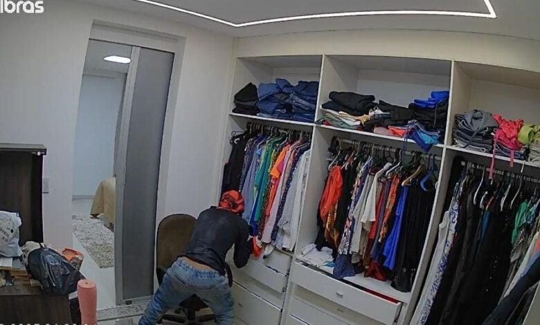 Homem suspeito de furtar condomínios de luxo em Feira é identificado e confessa crimes
