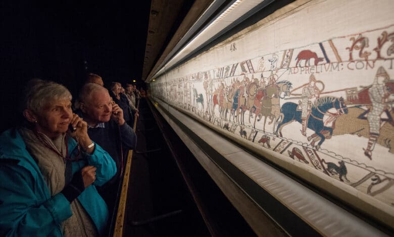 El tapiz de Bayeux vuelve a Inglaterra