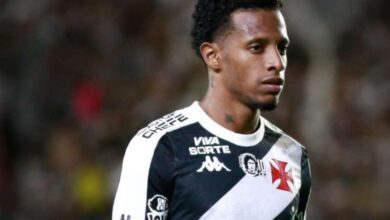 Vasco encerra preparação, e Tchê Tchê analisa clássico com o Botafogo