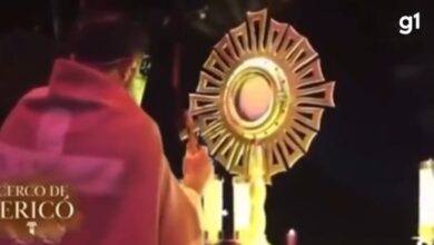 Oração com homofobia em evento católico causa polêmica
