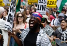 Manhattan protesters chant 'globalize intifada' amid bipartisan pushback
