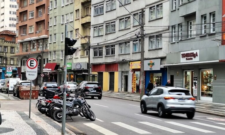 Rua tradicional de Curitiba pode virar Polo de Arte e Decoração