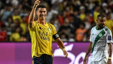 Cristiano Ronaldo em ação em duelo entre Hungria e Portugal, pelas Eliminatórias