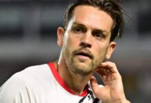 Rafael Tolói, do São Paulo, durante aquecimento antes da partida contra o Santos no Brasileirão