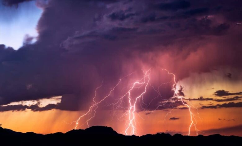 INMET emite alerta vermelho de tempestade com ventos de até 120 km/h em Erechim e região até sexta-feira (17)