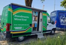 Enel oferece atendimento móvel a clientes em Magé