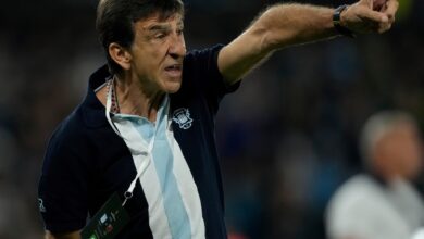 Gustavo Costas, conmovedor y entre lágrimas: "Defraudé a mi gente" :: Olé