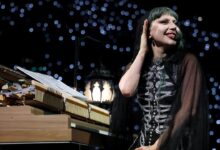 Lady Gaga durante uma apresentação na