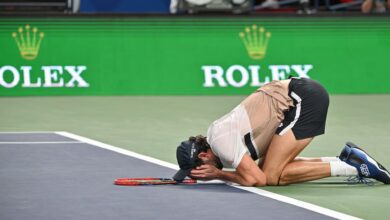 Monegasco, 204º do ranking, faz história e vai às lágrimas ao chegar à semi do Masters de Xangai