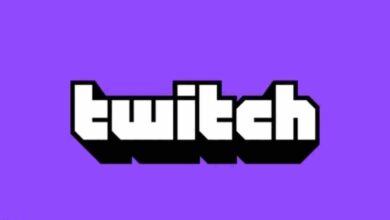 Twitch CEO Dan Clancy handed a streamer a $100 cash tip live on air, reigniting debate over the platform’s revenue split and sparking calls for fairer compensation for creators.