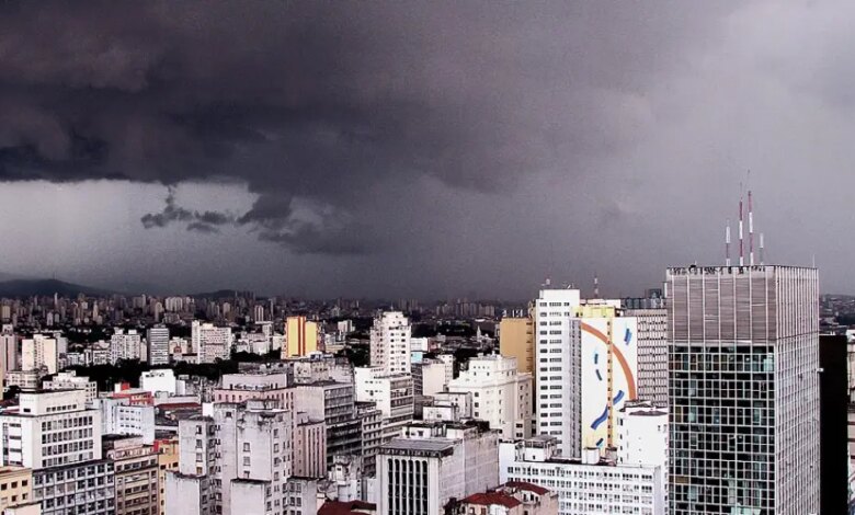 Mais chuva neste domingo, 2: saiba a previsão do tempo para São Paulo