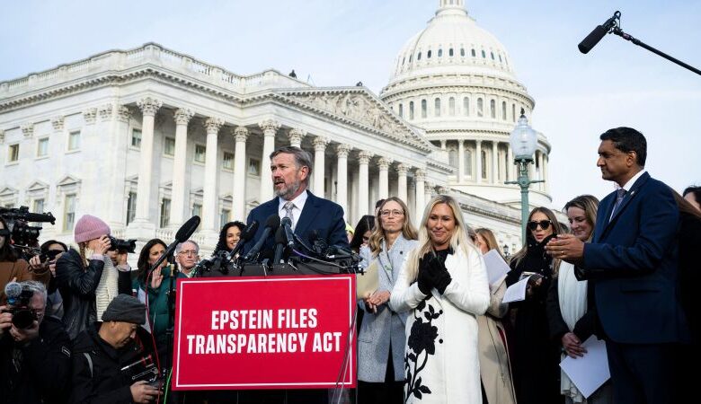 Epstein files: Washington on tenterhooks after Trump signs bill