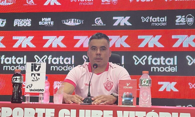 Jair Ventura elogia reação do Vitória e fala sobre renovação