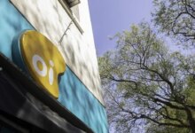 Justiça suspende falência da Oi e intima União e Anatel a apresentar soluções