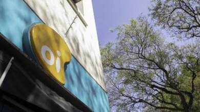 Justiça suspende falência da Oi e intima União e Anatel a apresentar soluções