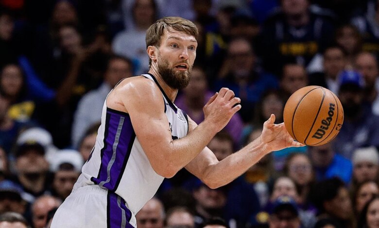 Kings Announce Final Injury Status for Sabonis Before Tipoff vs. Timberwolves