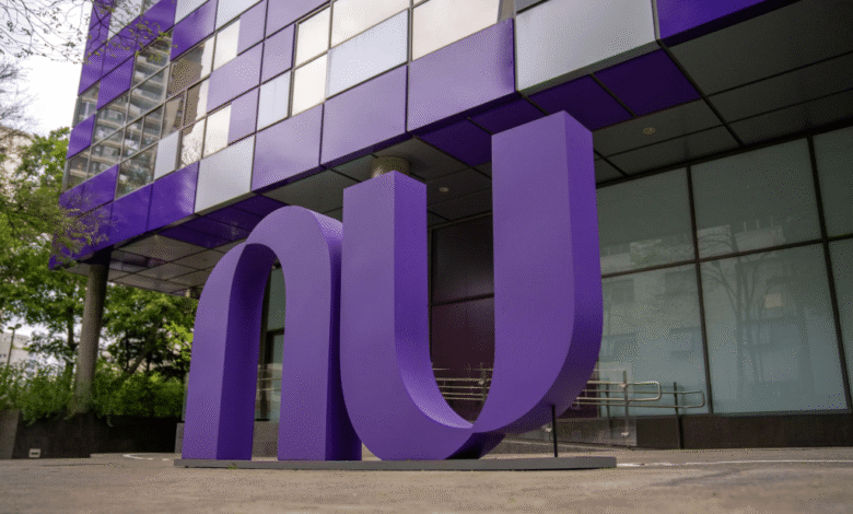 Nubank anuncia novo modelo híbrido para 2026