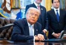 Trump anuncia que concederá indulto ao ex-presidente hondurenho preso nos EUA por tráfico de drogas