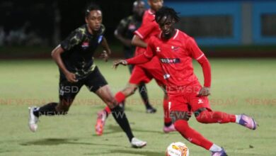 Central's Ross Russell Jr shoots down Eagles