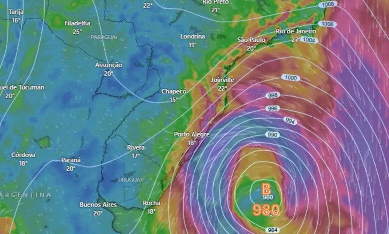Ciclone extratropical começa a se formar no litoral do RS nesta segunda (8)