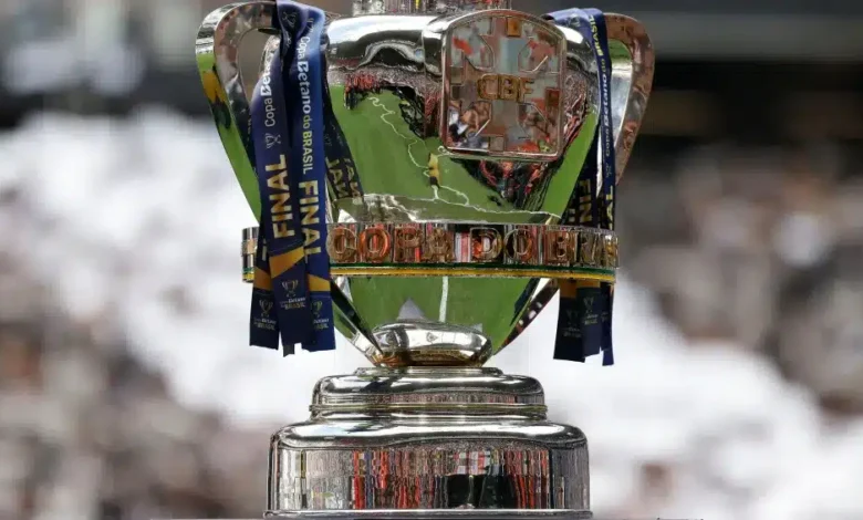 Jogos de hoje, domingo, 14 de dezembro: onde assistir futebol ao vivo e horários