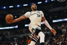 NBA Giannis Antetokounmpo Bucks