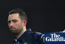 Humphries given almighty scare by Clemens magic at PDC World Championship